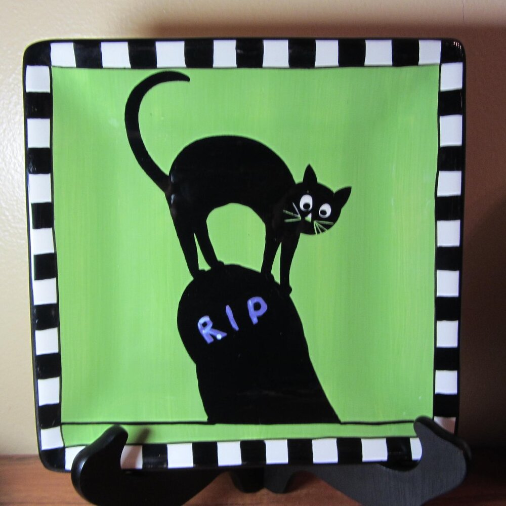 3 for $24 - square black cat in the graveyard plate mesa home (W5485)